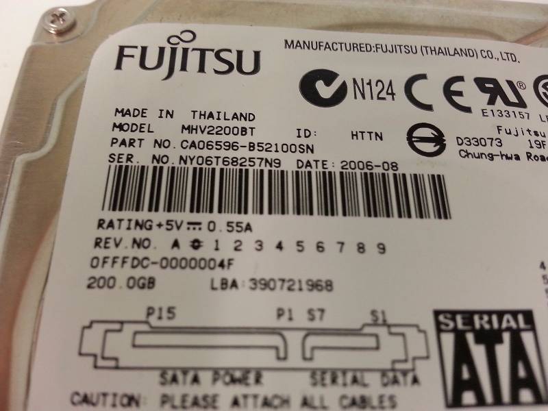 lot 51 image: Fujitsu MHV2200BT 2.5 200GB SATA HDD