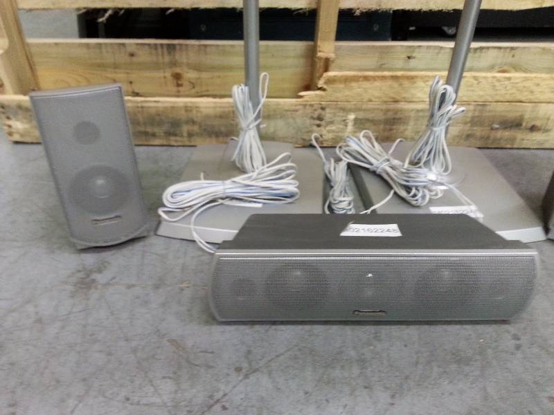 lot 61 image: Panasonic 5 Piece Home Theater Speakers