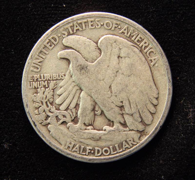 1920 WALKING LIBERTY SILVER HALF DOLLAR