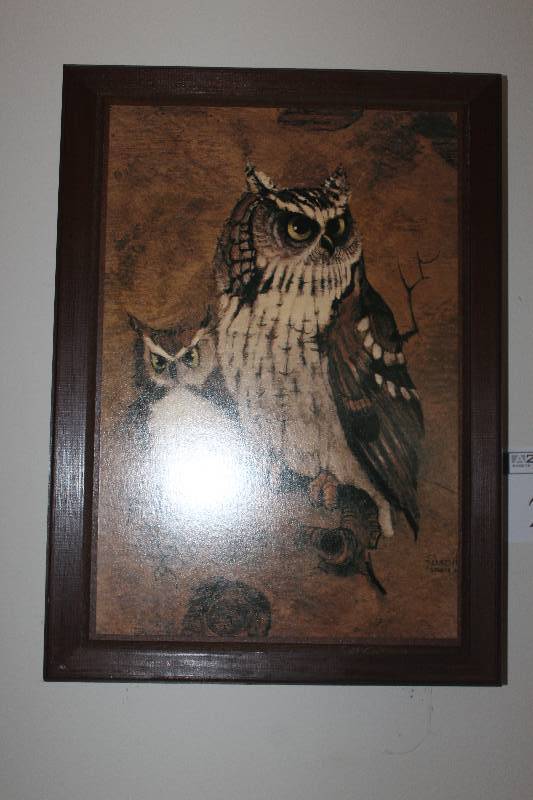 lot 22 image: Framed Wall Art