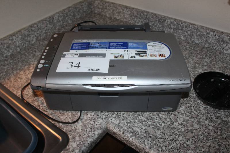 lot 34 image: Epson Stylus CX4200 Flatbed Color Scanner