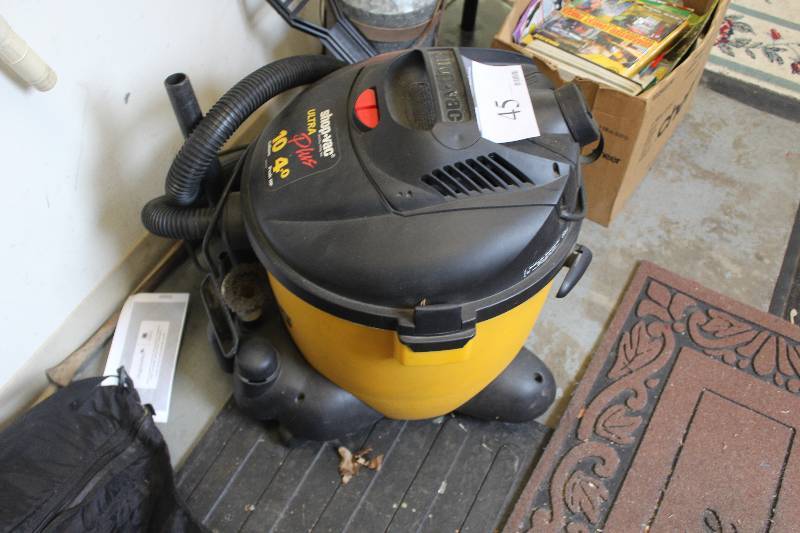 lot 45 image: Shop Vac Wet Dry Vacuum