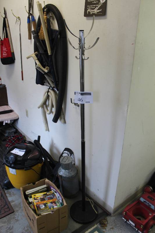lot 46 image: Coat Rack