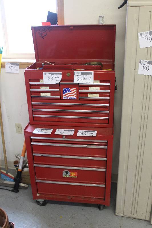 lot 86 image: 15-Drawer Rolling Locking Tool Chest