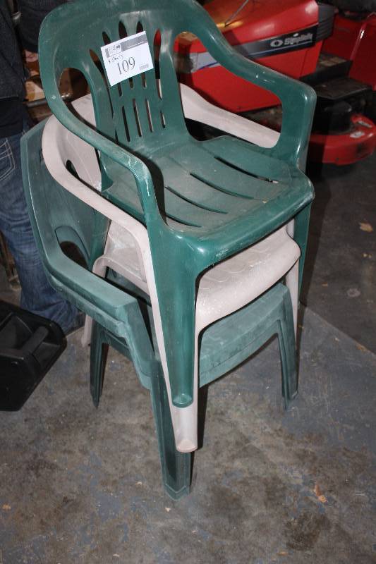 lot 109 image: Lot of (4) Plastic Chairs