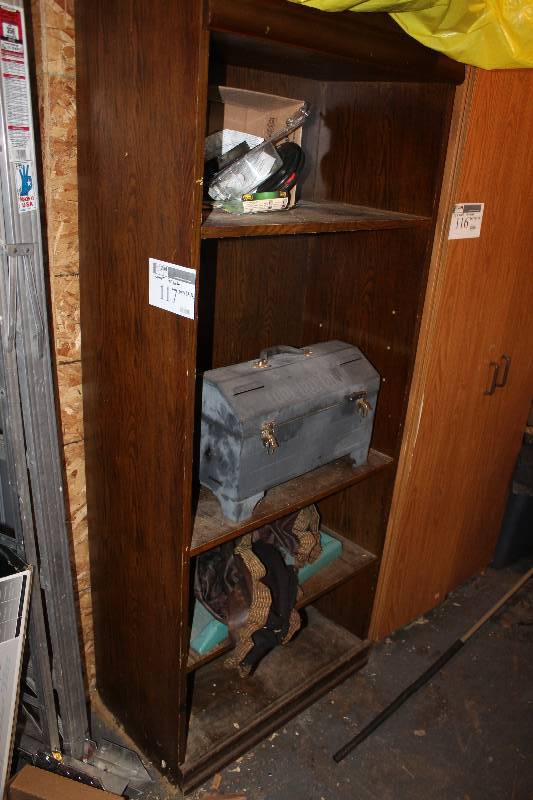 lot 117 image: Utility Cabinet