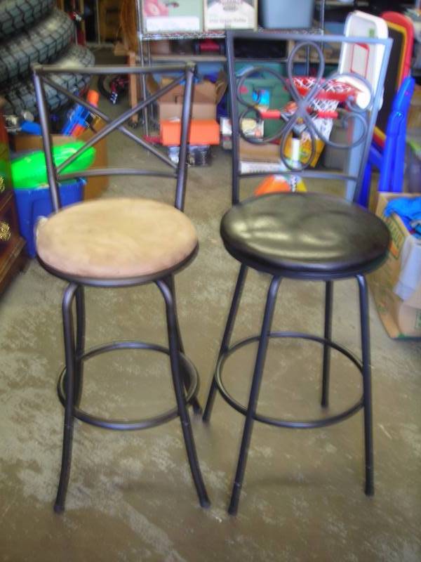 lot 11 image: 2-Metal Frame Swivel Bar Stools
