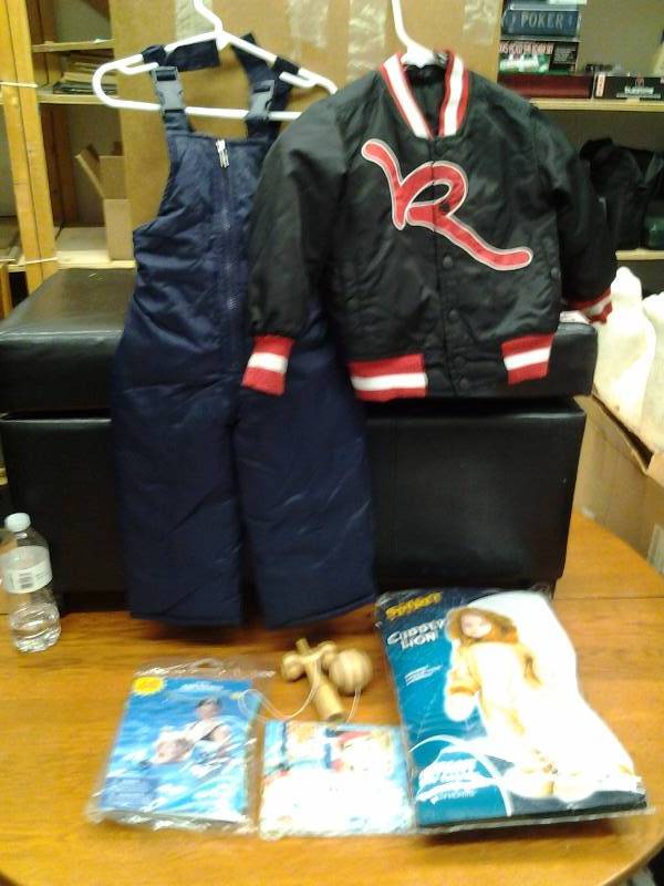 lot 89 image: Boys Jacket 3t, Snow Pants 2t, Costume 12 to 24 mos., Swim Wings