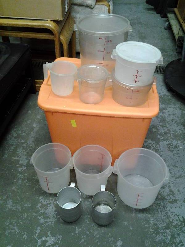 lot 96 image: Tote Bin With Lid Full Of Restaurant Grade Food Storage & Measures
