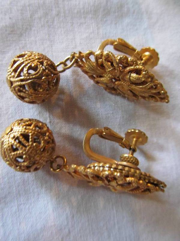 Vintage Jewelry