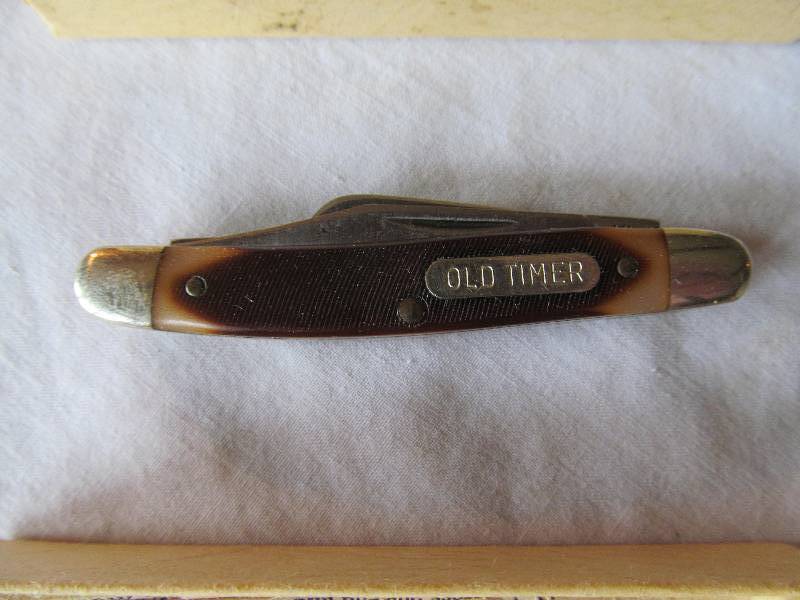 Buck Knife,new in box