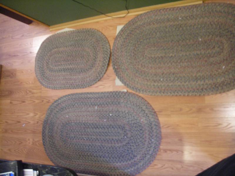 lot 41 image: 3-Matching Rugs