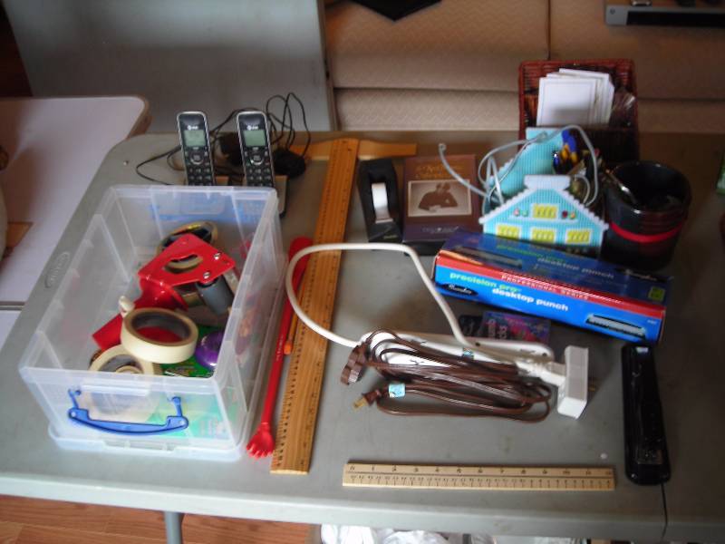 lot 127 image: Lot Of Office Related Supplies