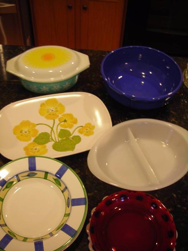 lot 144 image: Pyrex Casseroles & Other Dishes