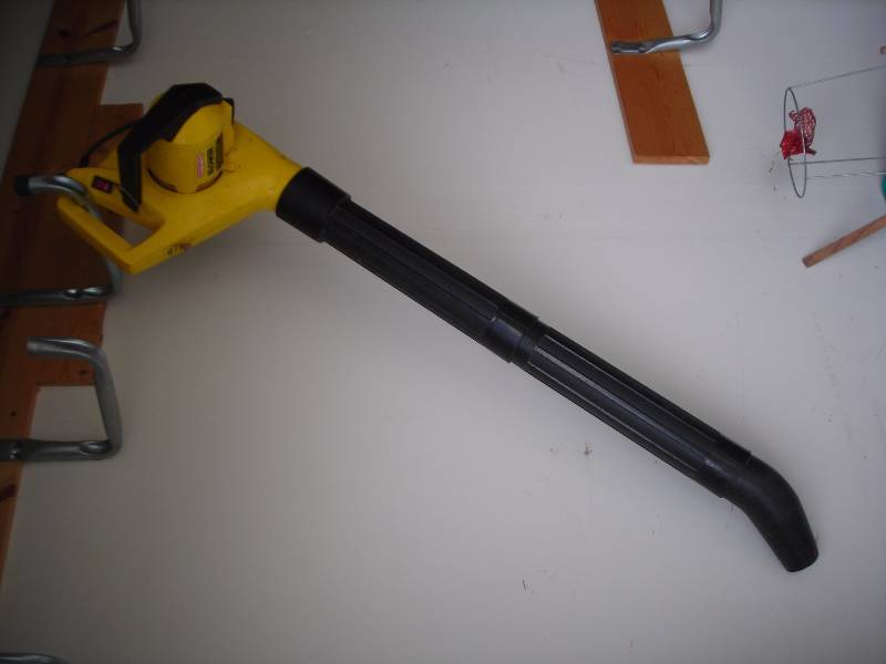lot 158 image: Electric Leaf Blower-Has Some Attachments Not In Photo