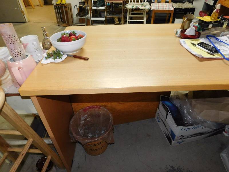 Ikea desk and matching three drawer file