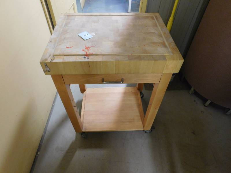 solid wood heavy sturdy butcher block table