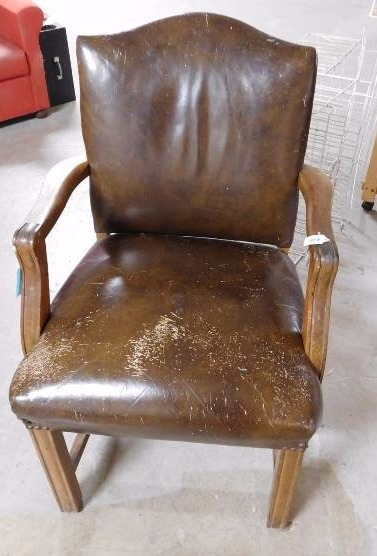 Vintage brown chair for use or project