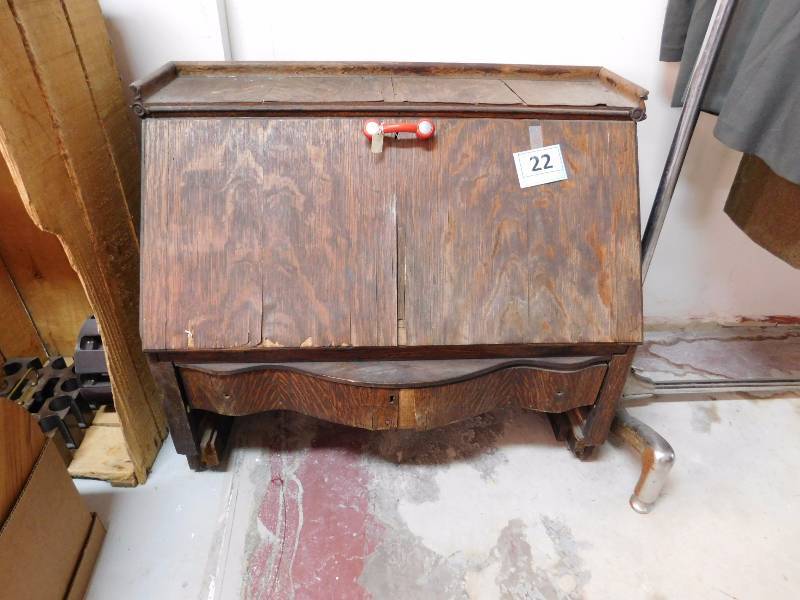 top part of a vintage desk
