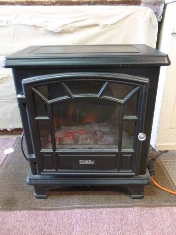 lot 14 image: Electric Fireplace