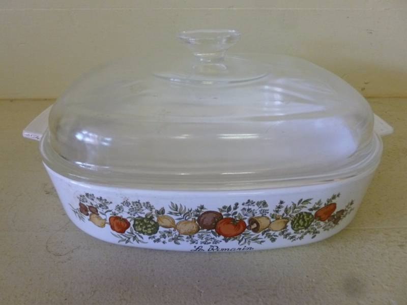 lot 41 image: Corning Ware