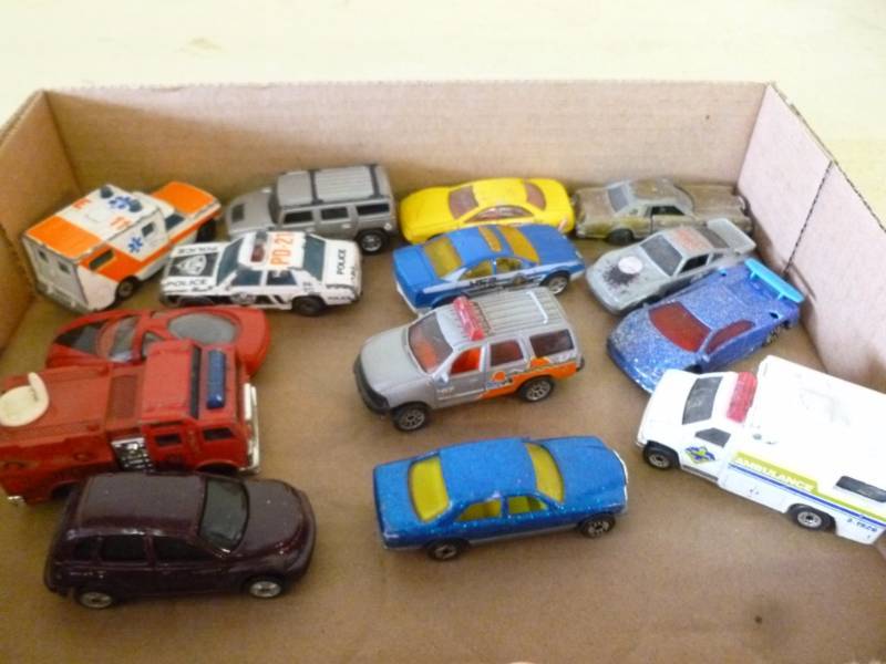 lot 66 image: Matchbox Cars