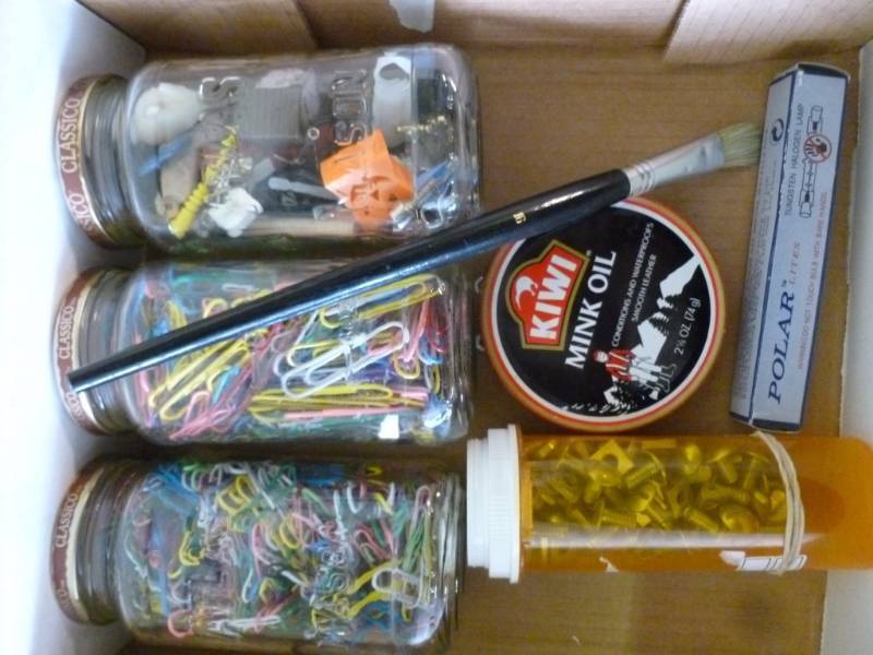 lot 94 image: Shop Items
