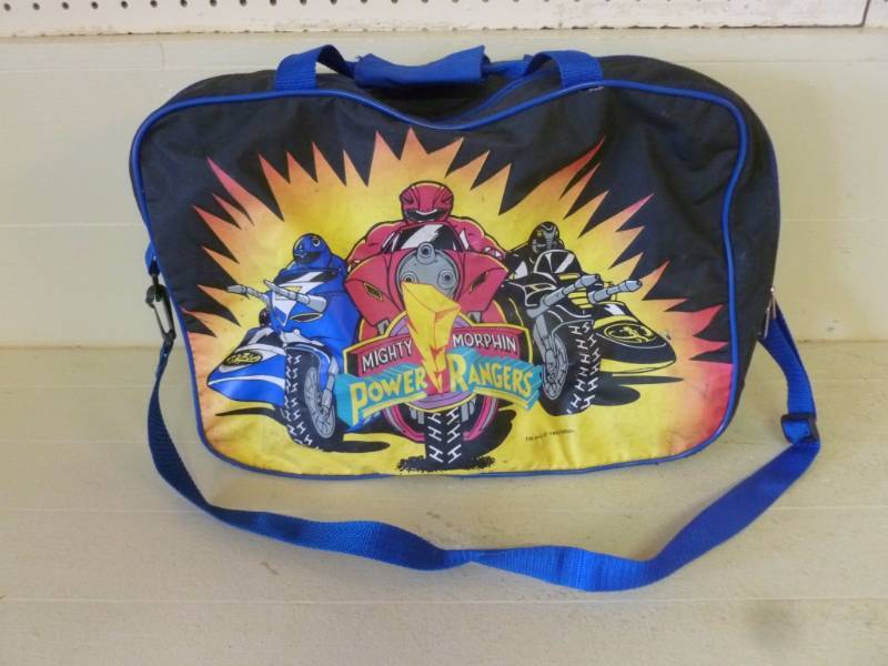 lot 132 image: Power Rangers Bag