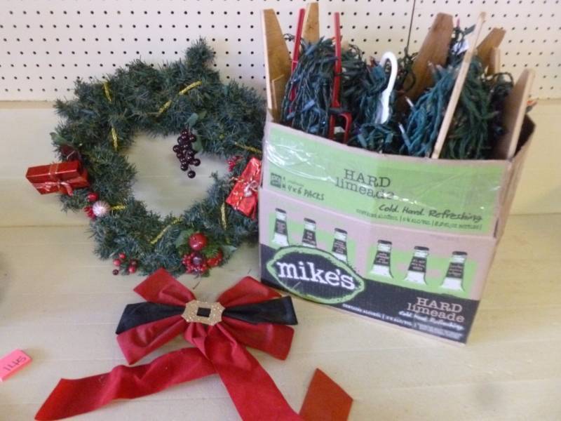 lot 145 image: Tree Lights
