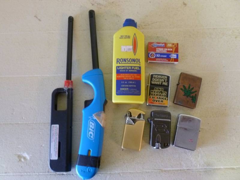 lot 164 image: Lighters