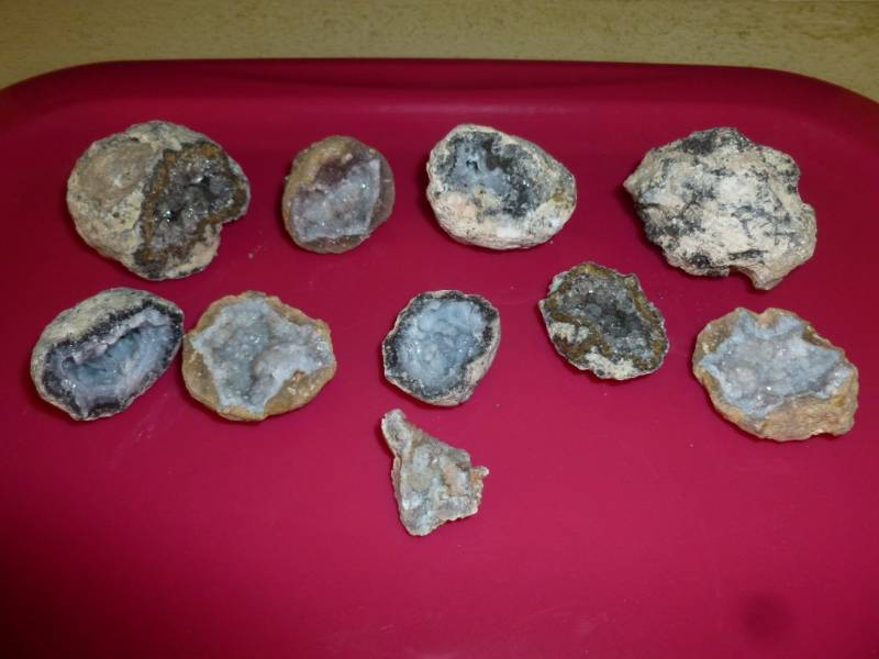 lot 170 image: Collector Rocks