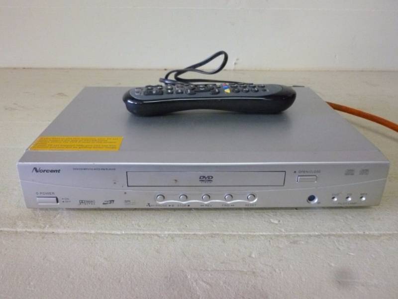 lot 206 image: DVD Player