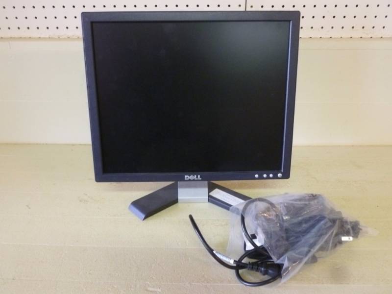 lot 208 image: Computer Monitor