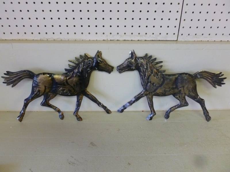 lot 270 image: Metal Wall Decoration