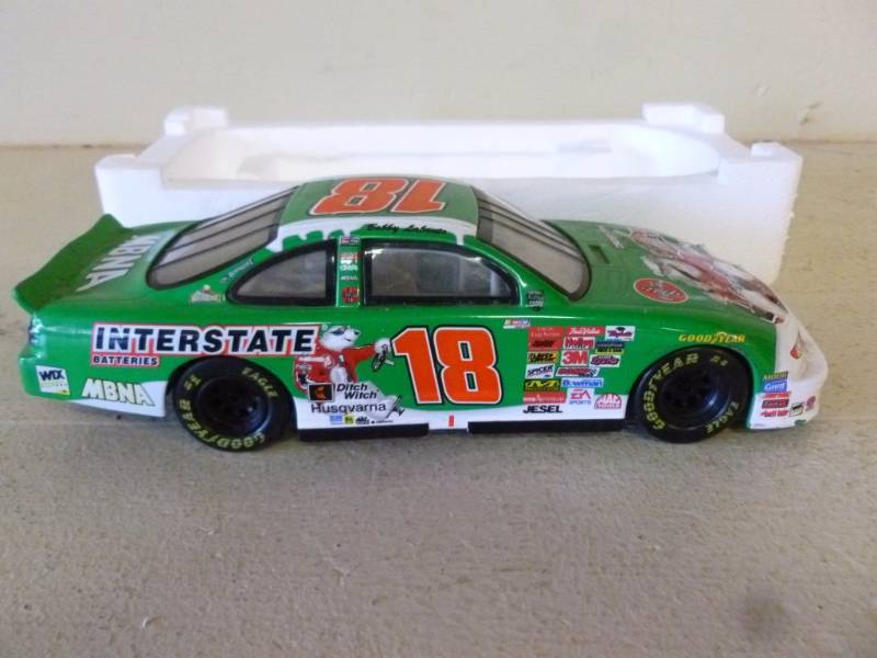 lot 307 image: Die Cast Metal Car