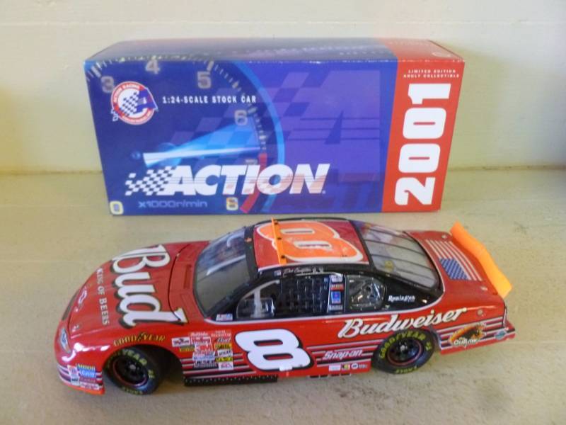 lot 313 image: Die Cast Metal Car