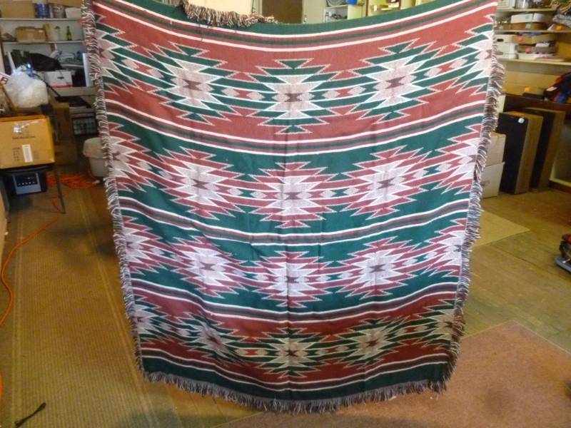 lot 324 image: Weaved Blanket