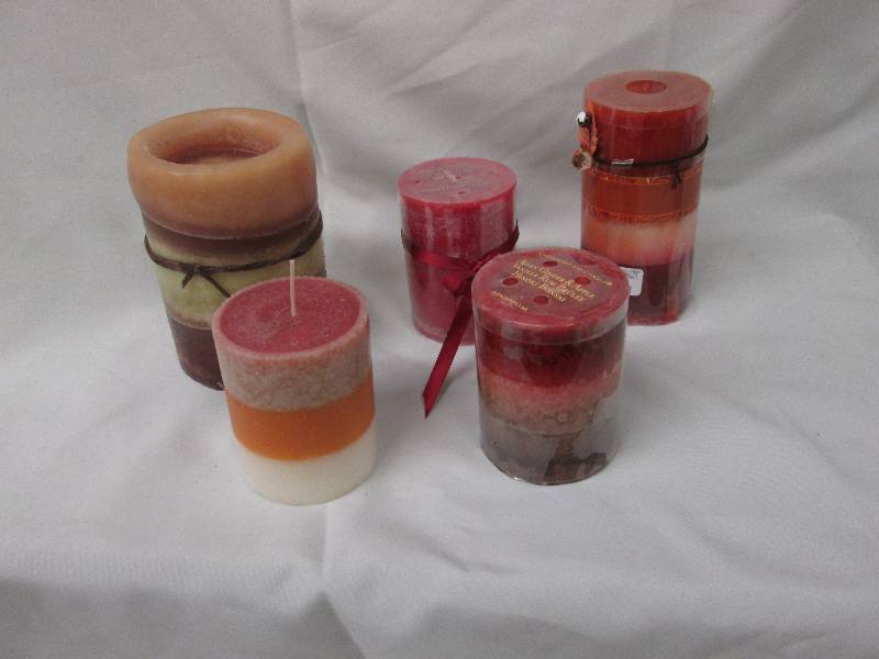 Lot of 5 assorted pillar candles...