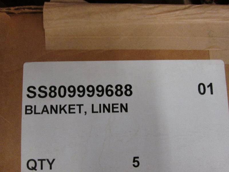 Box of 5 cream colored linen blanke...