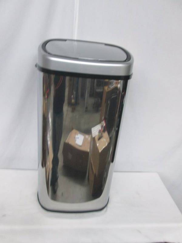 Alcove 18.5-Gallon Motion-Sensor Trash Can