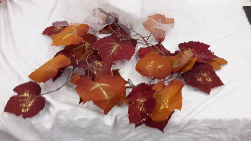 Leaf decorations and veil
