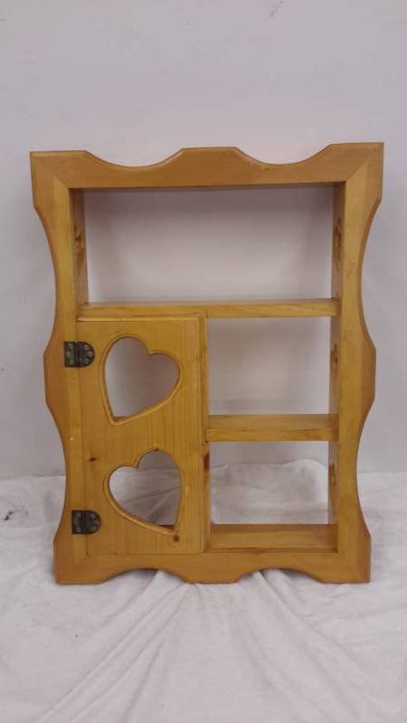 Knick knack shelf