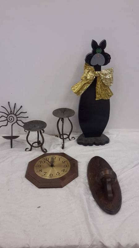 Candleholders and dcor