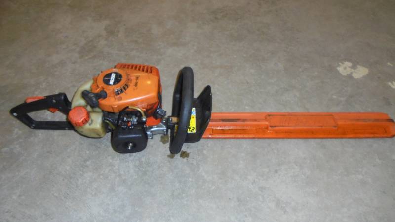 lot 4 image: Echo HC-150 Hedge Clipper