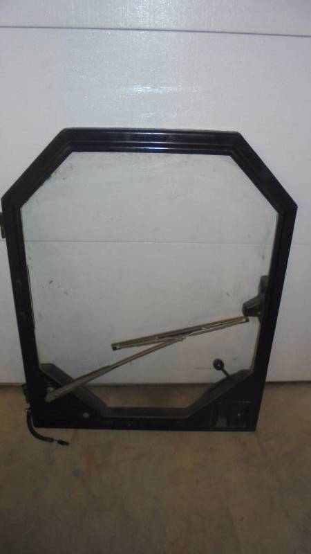 lot 9 image: Bobcat Door, For Models 643-743, 843-943