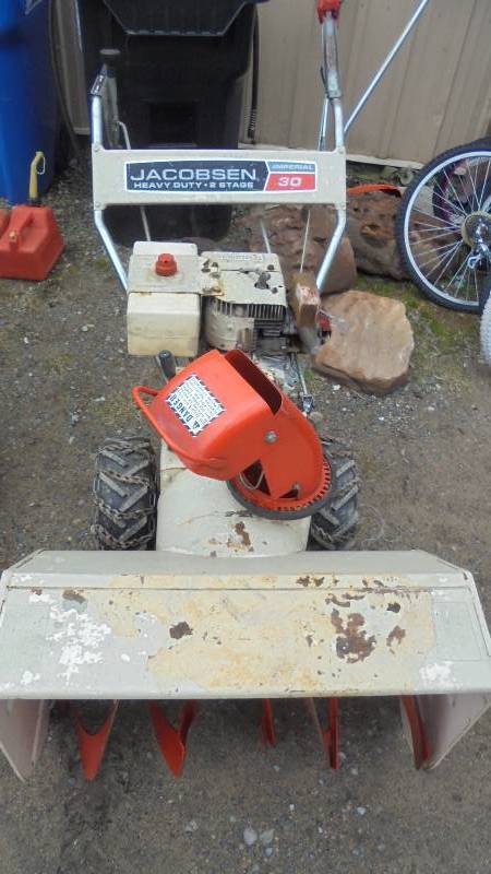 lot 11 image: Jacobsen 30 Snow Blower