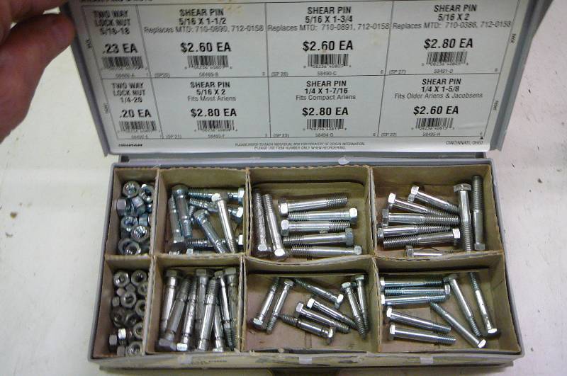 Stainless machine screws