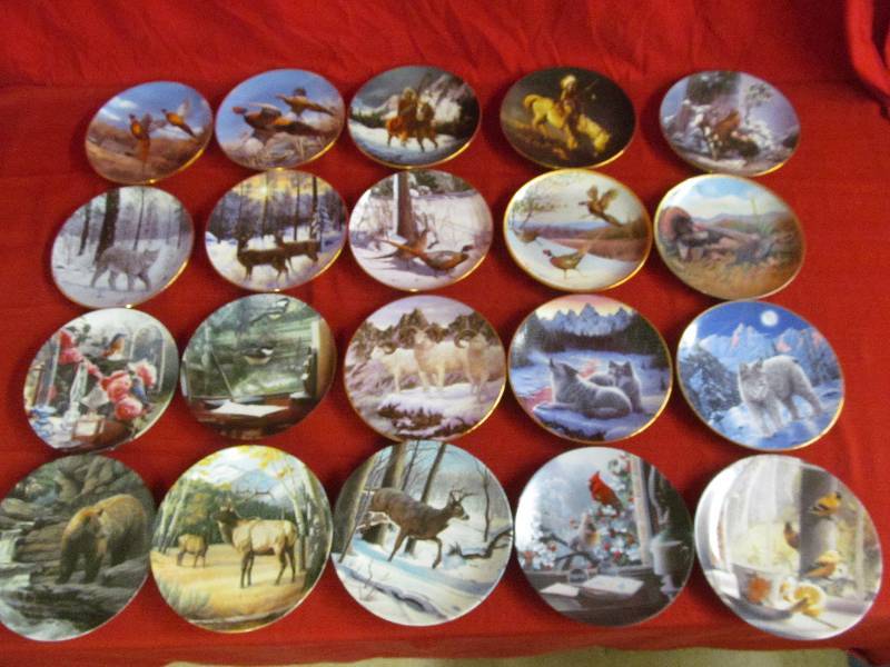 lot 19 image: collector plates