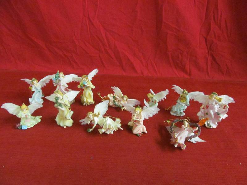 lot 34 image: angel ornament collection