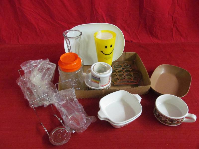lot 58 image: dishes